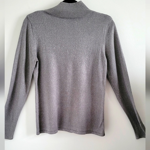 Shimmery metallic Gray Mockneck Pullover Sweater - Picture 5 of 6